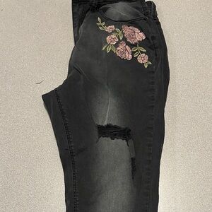 Rue21 Black Skinny Jeans with Pink Floral Embroidery